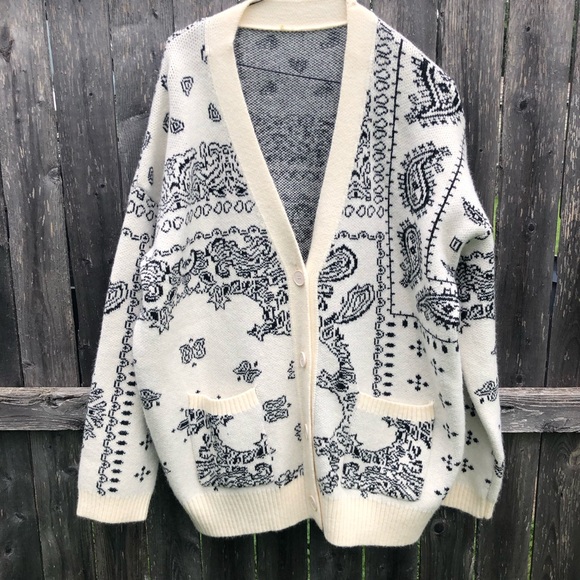 Dazy Sweaters - ❌ SOLD ❌